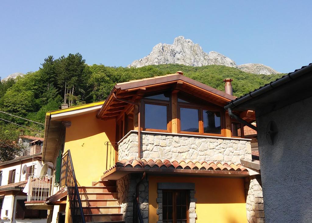 Home in Garfagnana Vagli di Sotto Buitenkant foto